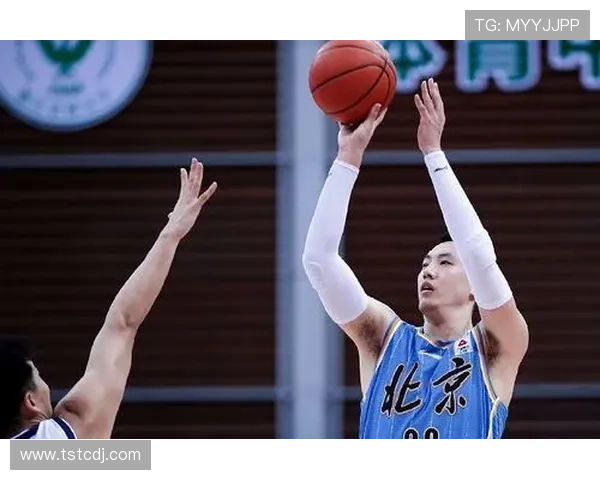 北京队翟晓川两罚定胜局 杰曼21分9篮板关键封盖助力球队逆袭 北京队翟晓川两罚定胜局 杰曼21分9篮板关键封盖助力球队逆袭