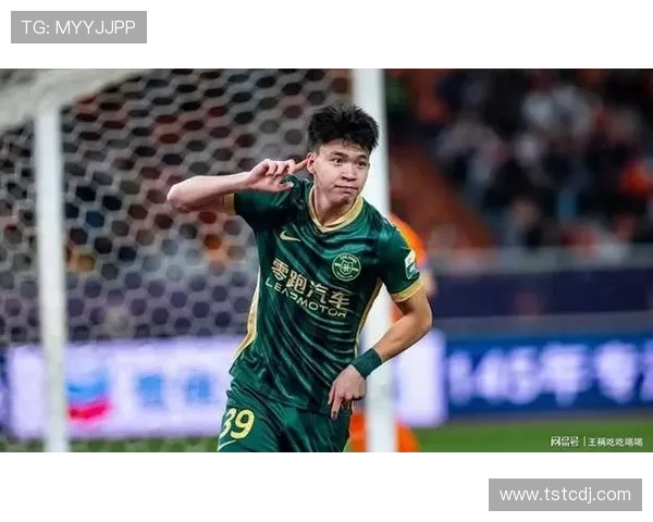 巴西球探频道聚焦王钰栋潜力 引关注加纳乔与马丁内利对比 巴西球探频道聚焦王钰栋潜力 引关注加纳乔与马丁内利对比